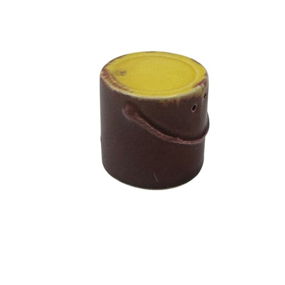 Vintage Franciscan Pottery Salt Shaker Red & Yellow Ceramic California USA - Picture 3 of 5